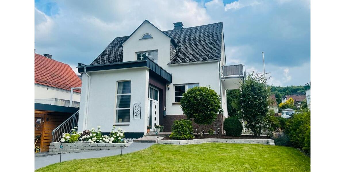 Einfamilienhaus mit Garage, Carport, Garten PROVISIONSFREI 5 zimmer