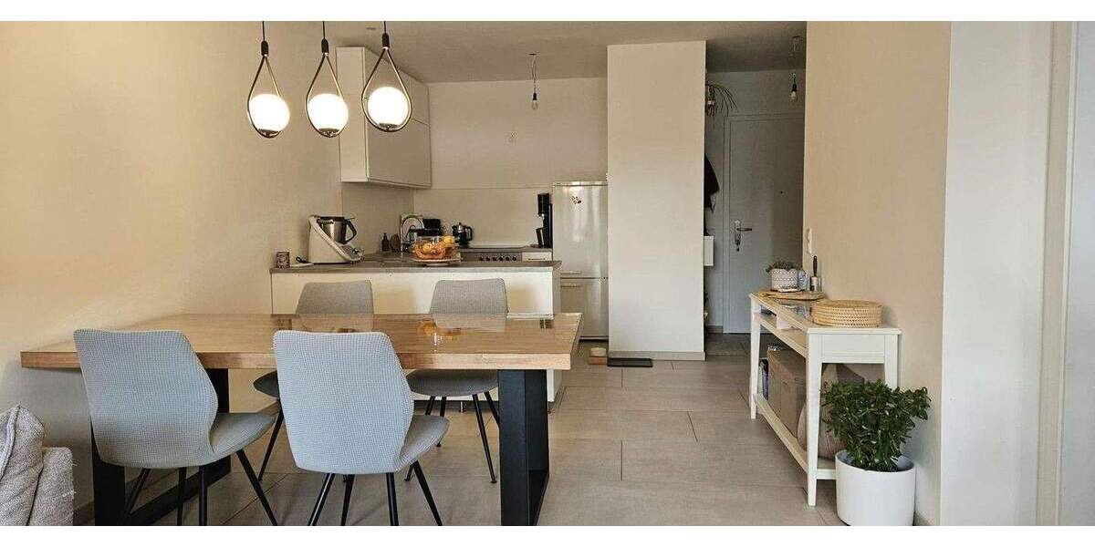 Etagenwohnung Euskirchen Innenstadt - 2 Zimmer, 64 m&sup2;, 298.000&euro; | Angebot:25410166