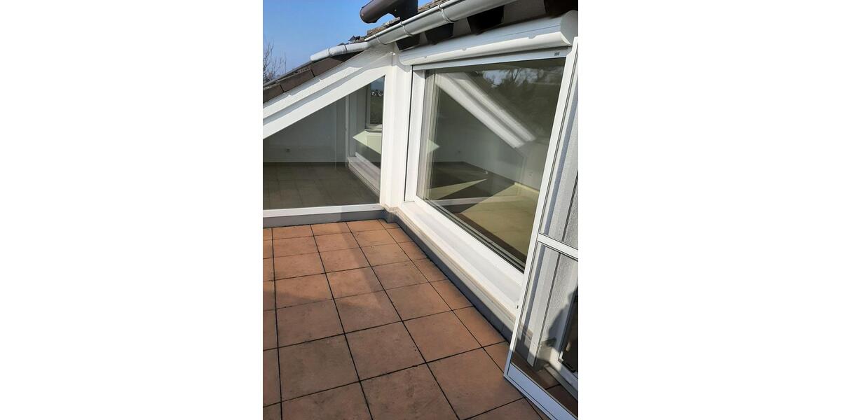 Dachgeschoßwohnung Gießen Allendorf - 2 Zimmer, 76 m&sup2;, 850&euro; | Angebot:25415153