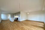 Neubau-Highlight: 3-Zimmer-Wohnung mit EBK und Balkon in Südausrichtung zimmer