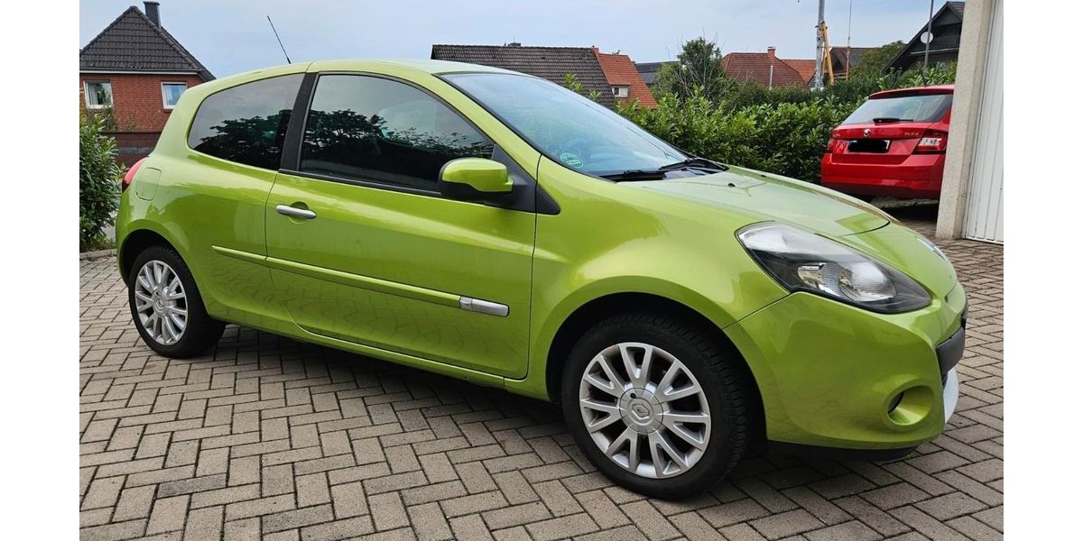 Renault Clio 150.000 km 3.400 &euro; Potsdam 14471