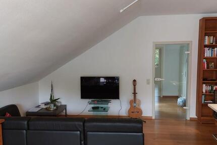 Wohnung Dreieich - 2 Zimmer, 65 m&sup2;, 900&euro; | Angebot:24976341