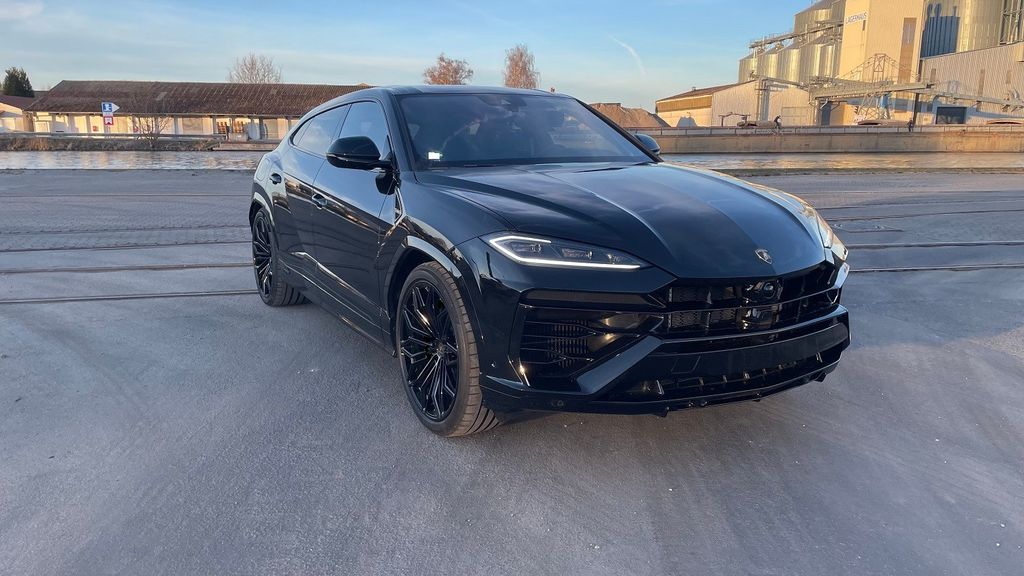 Lamborghini Urus 19.800 km 292.740 &euro; Hille 32479