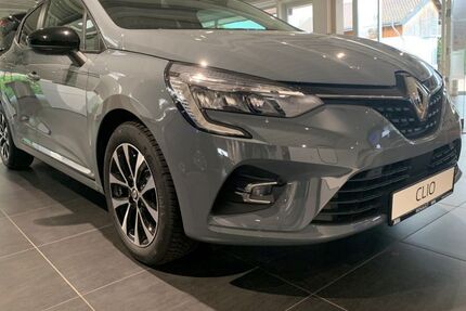 Renault Clio 19.765 km 15.490 &euro; Duisburg 47167