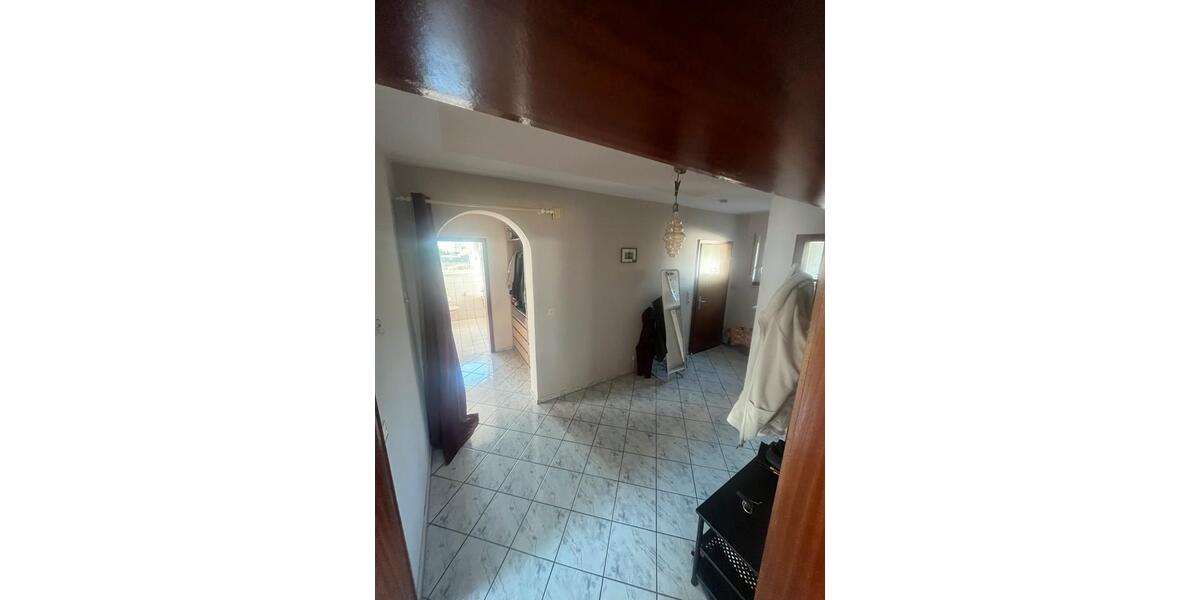 Erdgeschoßwohnung Rheinbach - 3 Zimmer, 100 m&sup2;, 1.200&euro; | Angebot:26311912