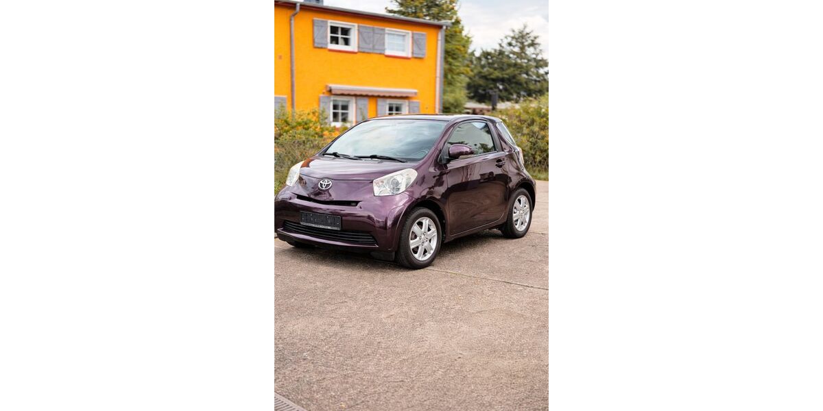 Toyota IQ 132.000 km 3.500 &euro; Bergisch Gladbach 51469