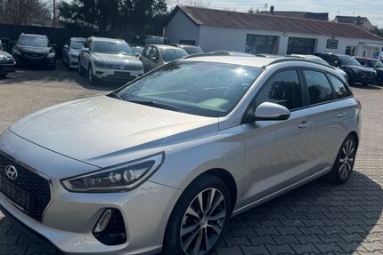 Hyundai i30 110.000 km 12.600 &euro; Achstetten 88480
