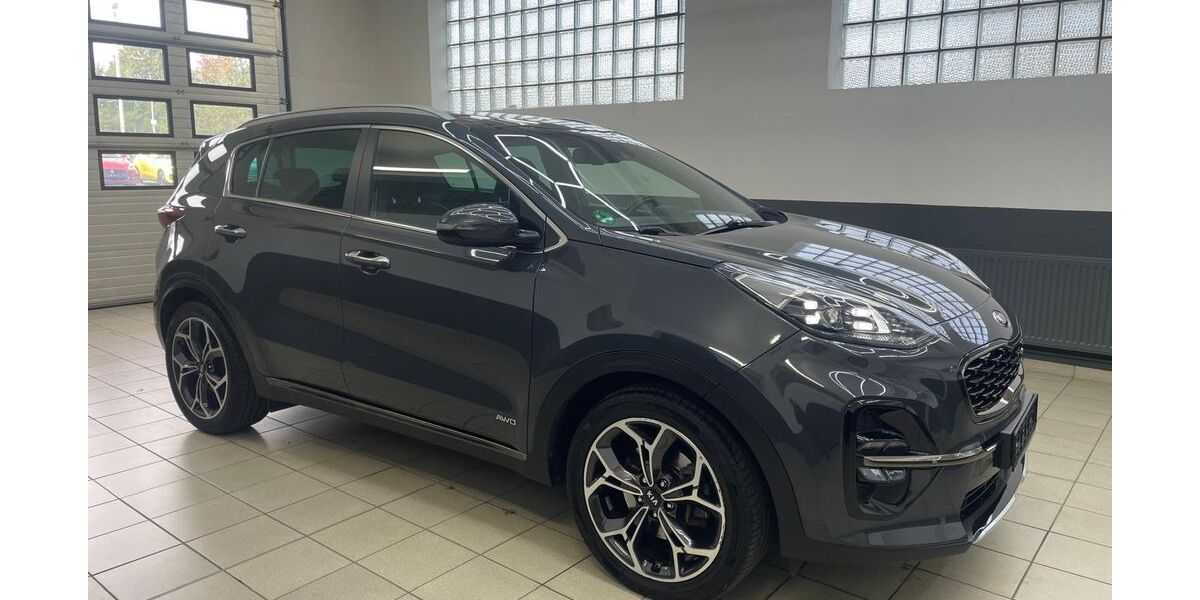 Kia Sportage 112.400 km 17.900 &euro; Kamen 59174