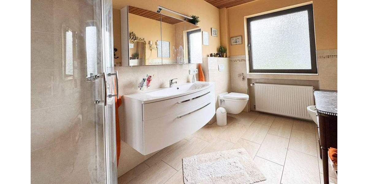 Reihenmittelhaus Bergisch Gladbach Refrath - 5 Zimmer, 139 m&sup2;, 545.000&euro; | Angebot:23961199