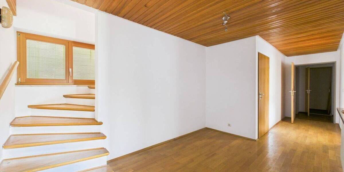 Einfamilienhaus Landshut Achdorf - 7 Zimmer, 160 m&sup2;, 670.000&euro; | Angebot:26820033