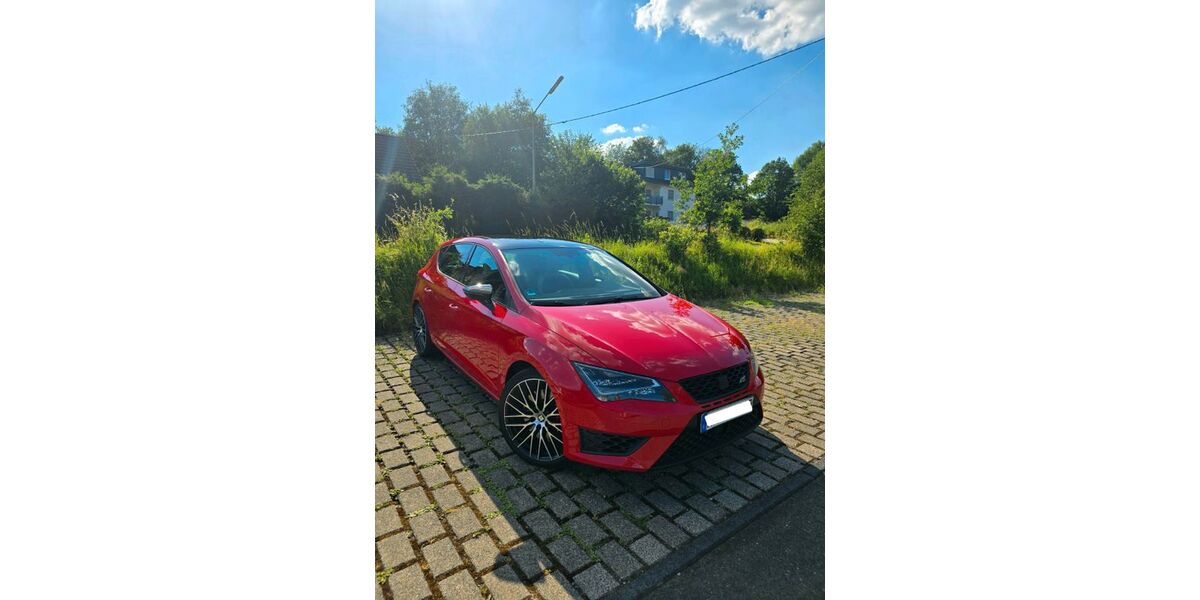 Seat Leon 82.265 km 16.800 &euro; Freudenberg 57258