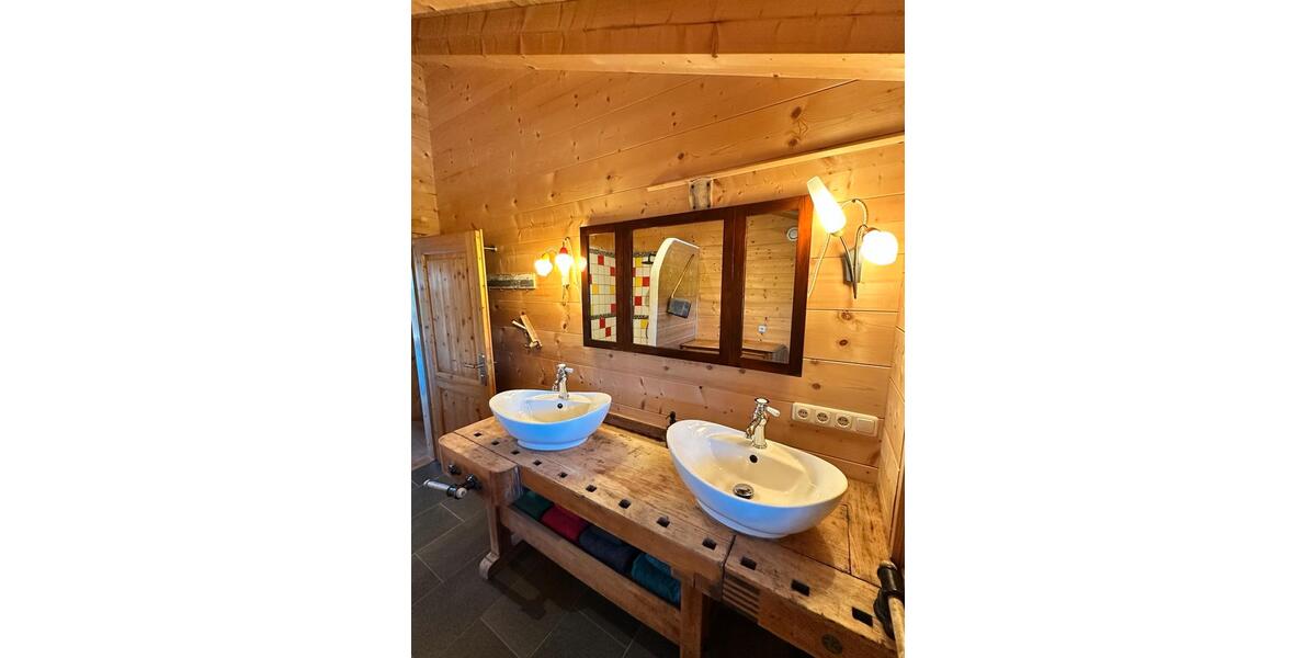 Etagenwohnung Wielenbach - 3 Zimmer, 115 m&sup2;, 1.500&euro; | Angebot:26362996