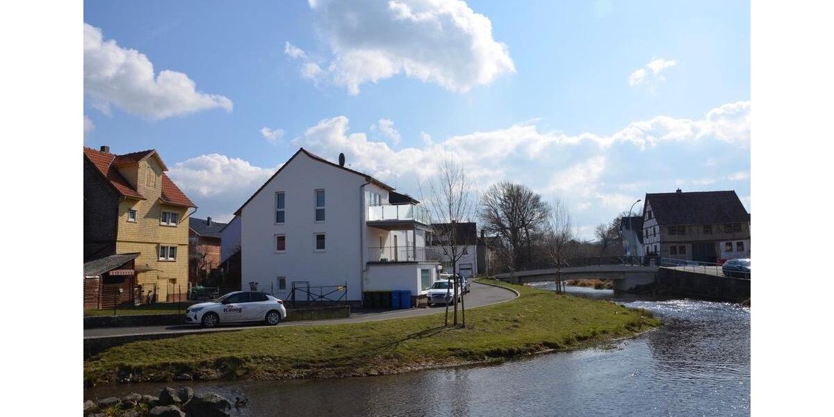 Etagenwohnung Homberg (Efze) - 4 Zimmer, 107 m&sup2;, 700&euro; | Angebot:24117750