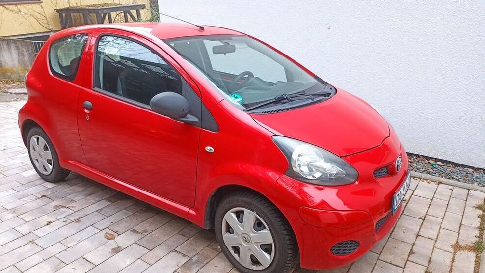 Aygo (X)