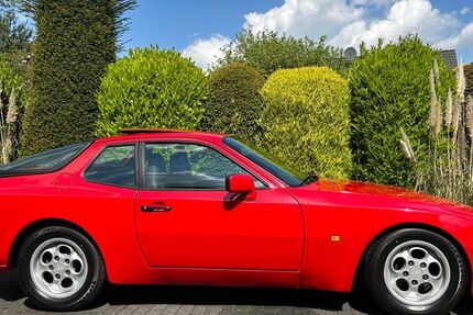 Porsche 944 124.500 km 15.950 &euro; Sprockhövel 45549