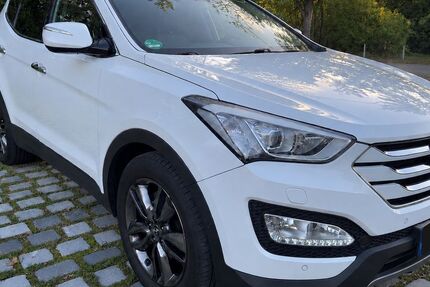 Hyundai SANTA FE 215.212 km 9.700 &euro; München 80809
