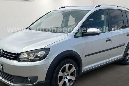 VW Touran 317.881 km 4.499 &euro; Brehna 06796