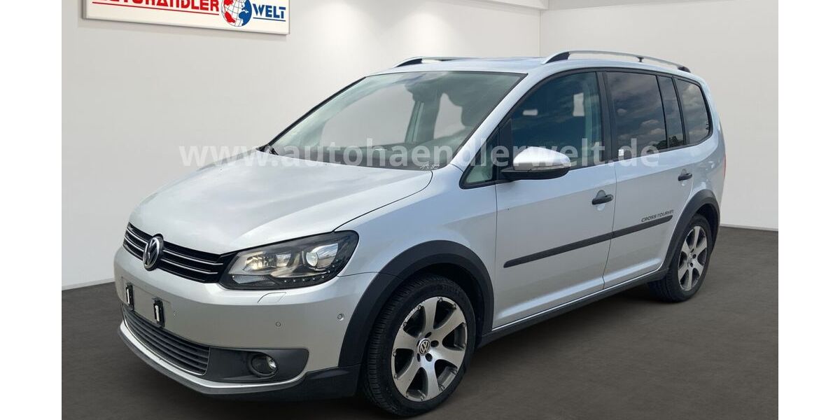 VW Touran 317.881 km 4.999 &euro; Brehna 06796
