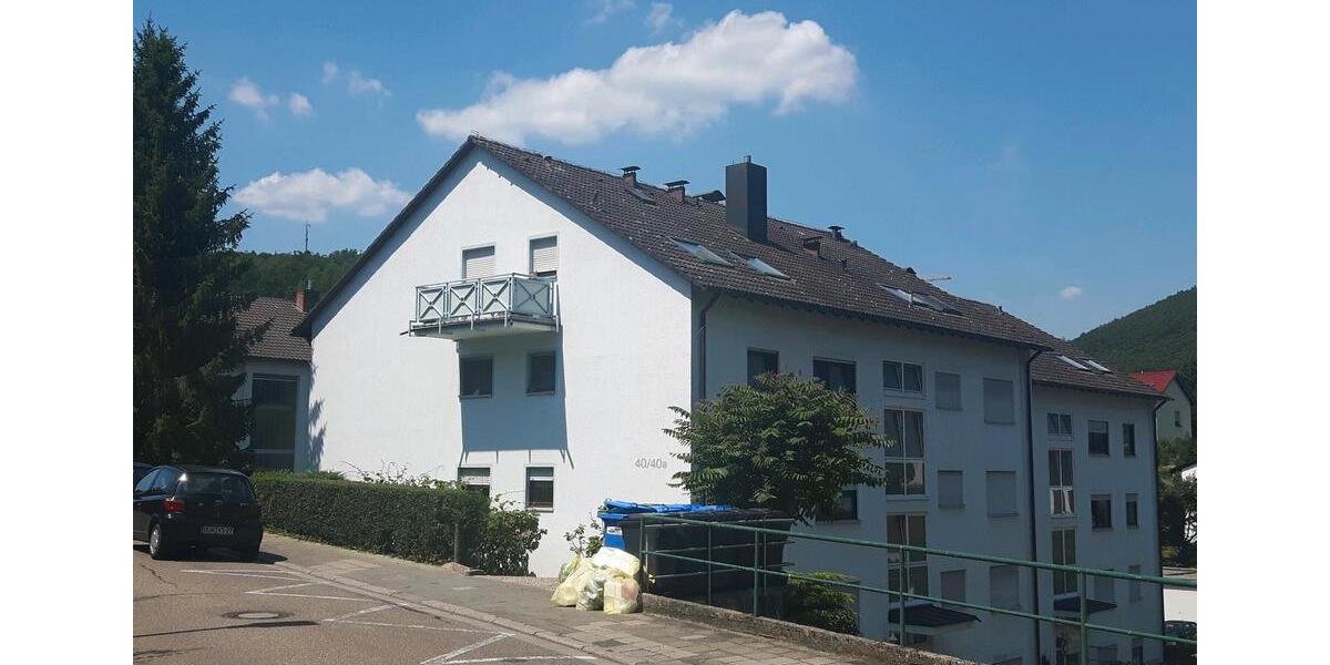 Gemütliche 2ZKB im Grünen mit Balkon, EBK und Stpl. in DÜW Hausen 2 zimmer