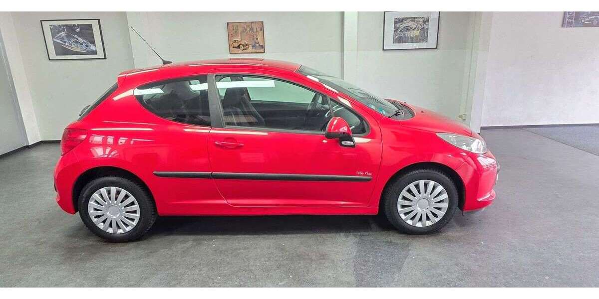 Peugeot 207 137.000 km 1.990 &euro; Asperg 71679