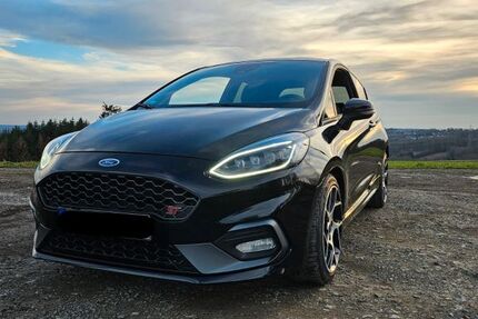 Ford Fiesta 74.000 km 16.900 € Nümbrecht 51588