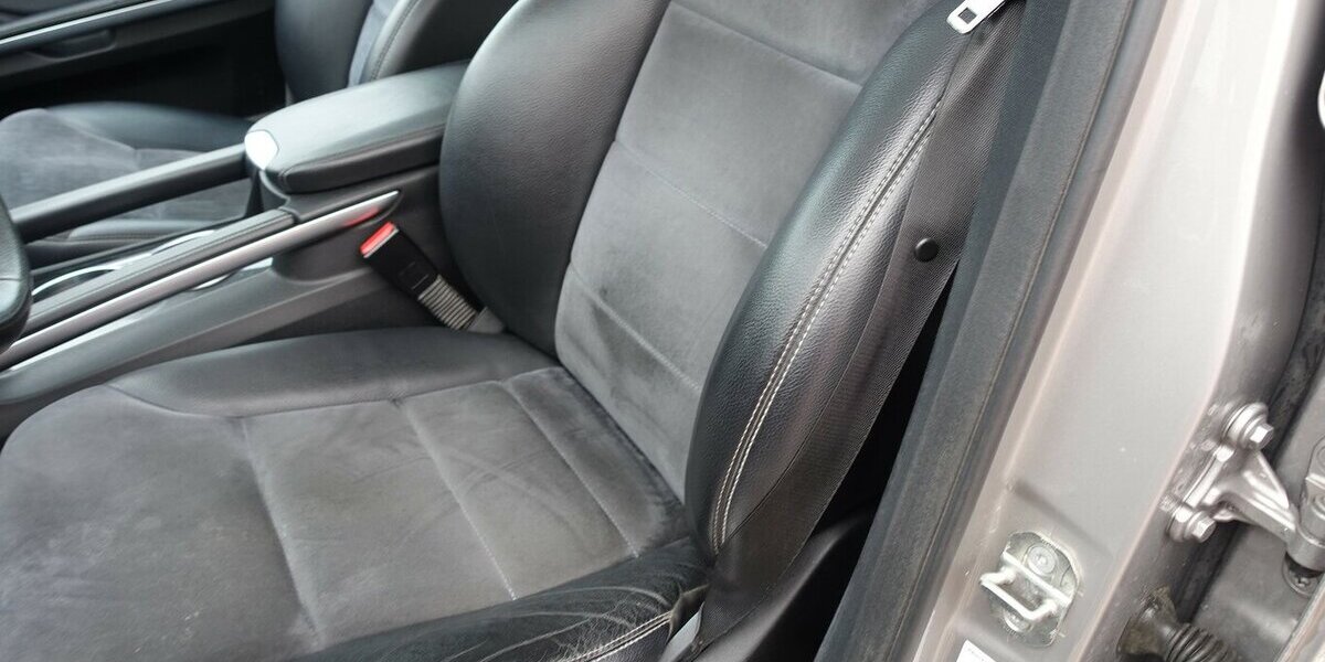 Mercedes-Benz ML 320 CDI Bi-Xenon Sportp. AHK 8x Alu eGHSD Memor 303.200 km 7.950 &euro; Neumarkt/OPf 92318