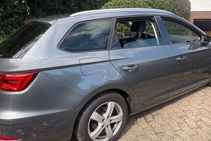Seat Leon 147.036 km 13.100 &euro; Buxtehude 21614