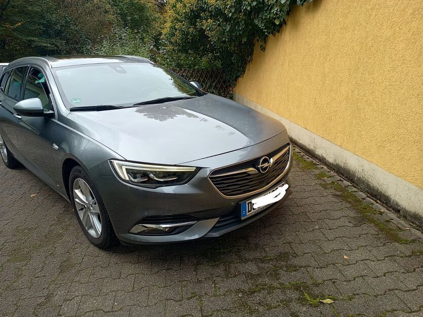 Opel Insignia 94.200 km 11.300 € Dortmund 44388
