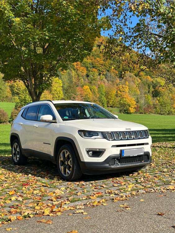 Jeep Compass 118.000 km 16.500 € Deggingen 73326