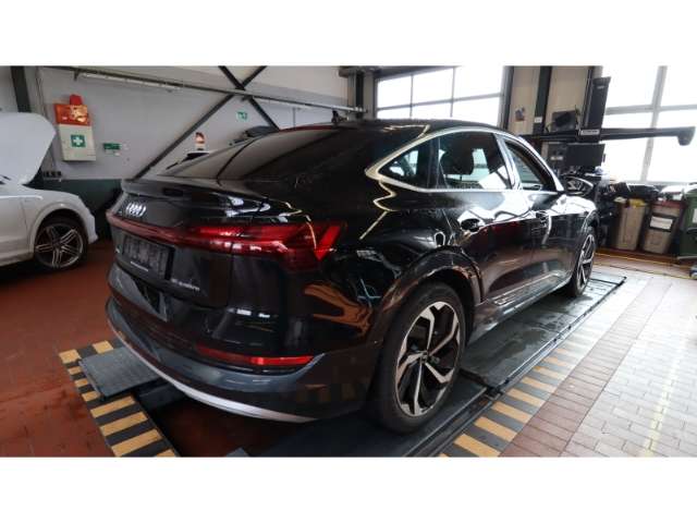 e-tron