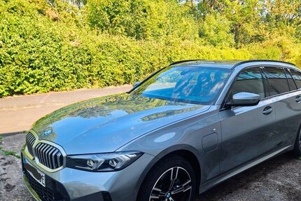 BMW 330 28.500 km 39.990 &euro; Hessisch Lichtenau 37235