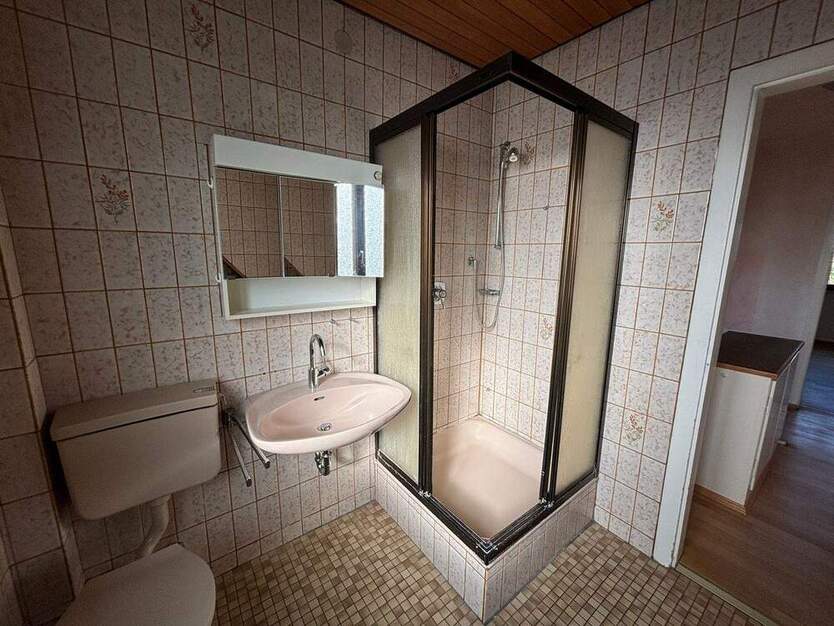 Freistehendes EFH mit großem Garten in Waiblingen zu verkaufen. 5 zimmer