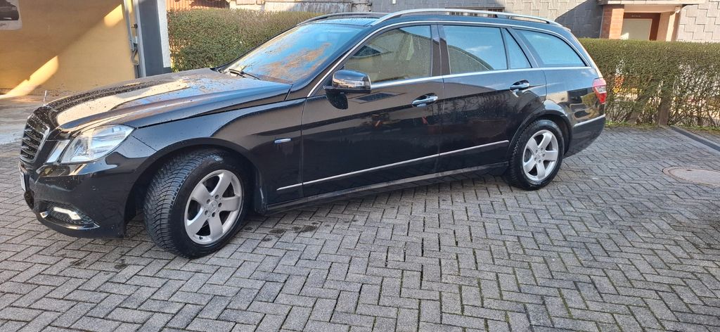 Mercedes-Benz E 350 176.000 km 14.000 &euro; Weyerbusch 57635