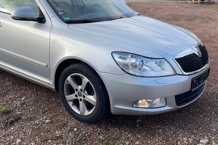Skoda Octavia 158.000 km 5.500 &euro; Freiberg 09599
