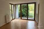 DIREKT AM WALDRAND GELEGEN: AUFGETEILTES MEHRFAMILIENHAUS MIT 10 WOHNEINHEITEN UND STELLPLÄTZEN - Mehrfamilienhaus, Wohnhaus Teupitz Teupitz | Angebot:23816641