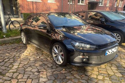VW Scirocco 215.000 km 8.650 € Hamburg 21107