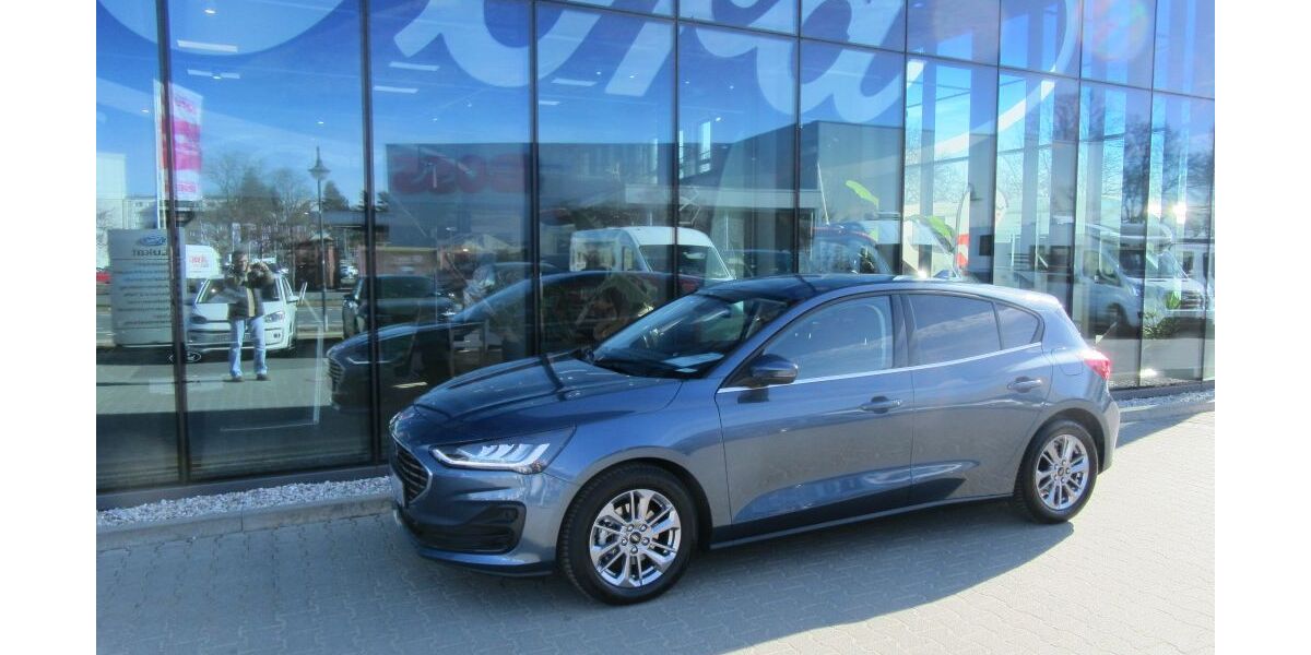 Ford Focus 17.857 km 19.500 &euro; Bernau 16321