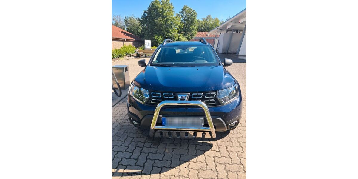 Dacia Duster 99.000 km 10.999 &euro; Uelzen 29525