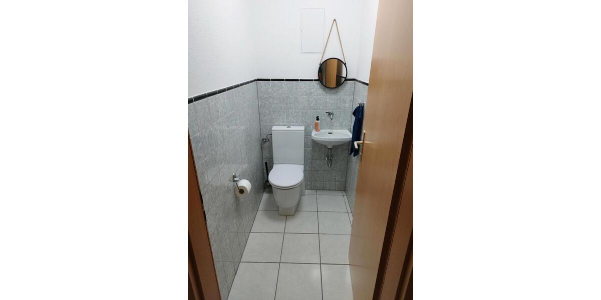 Etagenwohnung Villingen-Schwenningen Schwenningen - 4 Zimmer, 102 m&sup2;, 245.000&euro; | Angebot:26375431