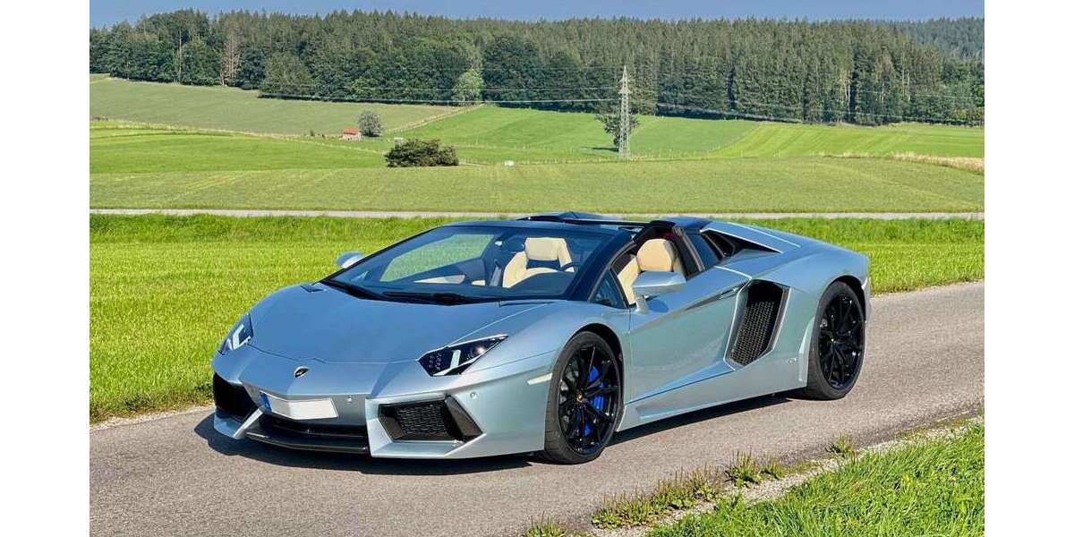 Lamborghini Aventador 30.300 km 315.000 &euro; Gruenwald 82031