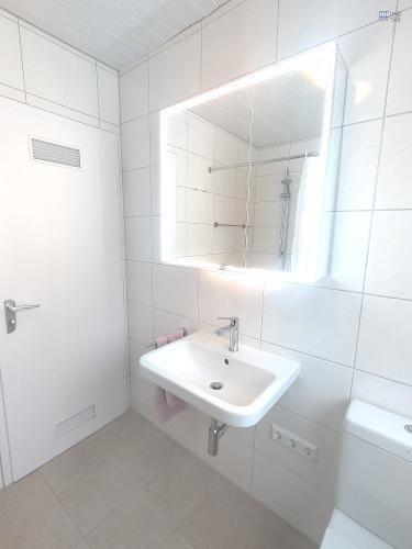 Etagenwohnung Wernau (Neckar) - 2 Zimmer, 82 m&sup2;, 820&euro; | Angebot:26238860