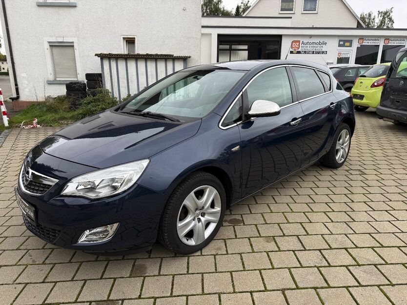 Opel Astra 138.000 km 2.690 € ERTINGEN 88521