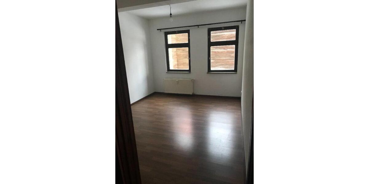 Etagenwohnung Kahla - 3 Zimmer, 66 m&sup2;, 490&euro; | Angebot:25407540