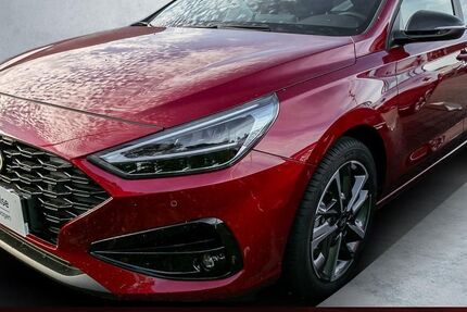 Hyundai i30 8.370 km 23.249 &euro; Kamen 59174