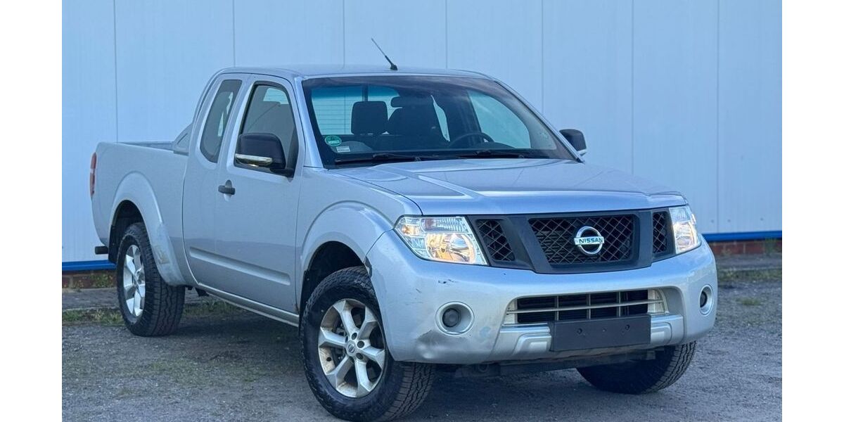 Nissan Navara 144.000 km 13.900 &euro; Rotenburg Wümme 27356