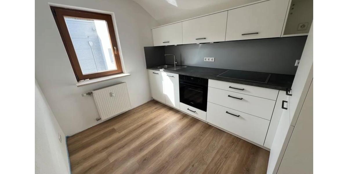 Dachgeschoßwohnung Bad Salzdetfurth - 2 Zimmer, 48 m&sup2;, 450&euro; | Angebot:25439618