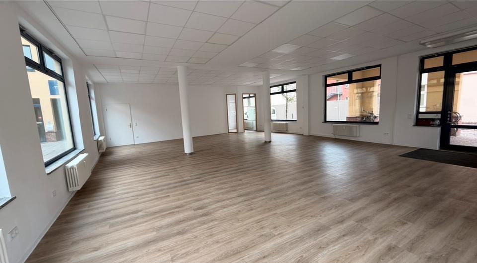 Gewerbeobjekt Potsdam Babelsberg - 2.150&euro; | Angebot:26663857