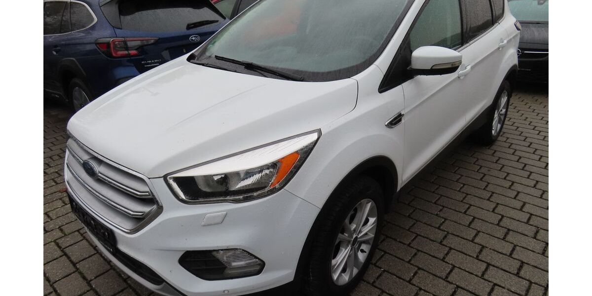 Ford Kuga 81.400 km 8.790 &euro; Herschbach 56414