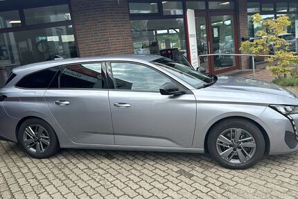 Peugeot 308 79.800 km 17.500 € Lemgo 32657