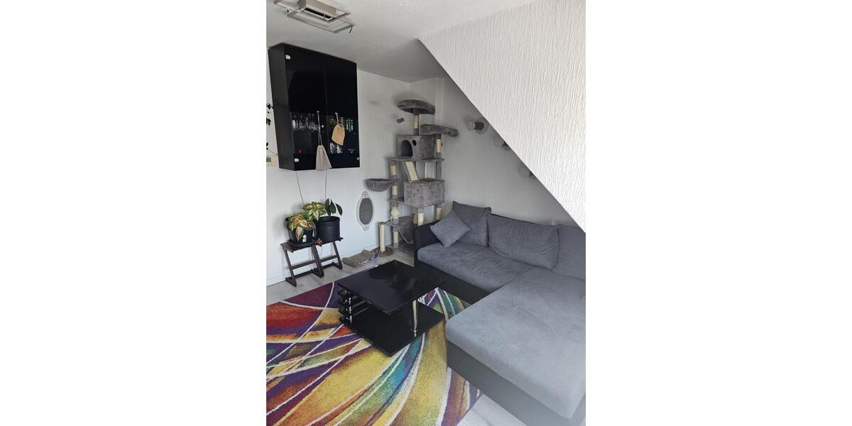 Dachgeschoßwohnung Bremen Hemelingen - 3 Zimmer, 60 m&sup2;, 750&euro; | Angebot:26232451